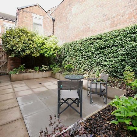 Crewe Short Lets 4 Victoria Court, Crewe Apartment Екстериор снимка