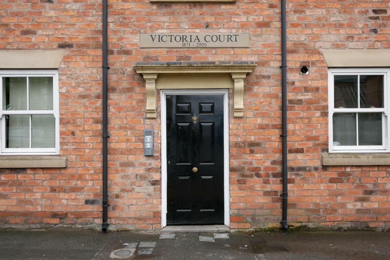 Crewe Short Lets 4 Victoria Court, Crewe Apartment Екстериор снимка